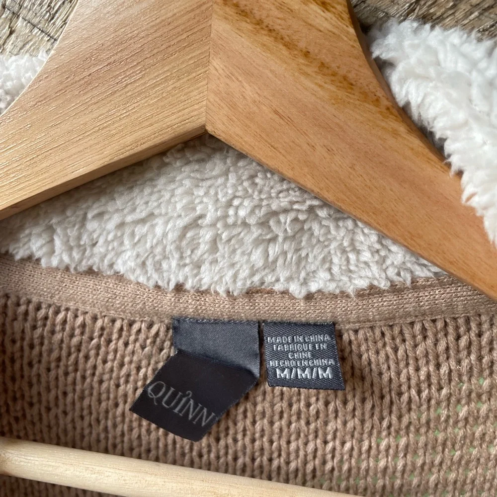 Quinn Suede Sherpa Knitted Vest - Picture 4 of 7